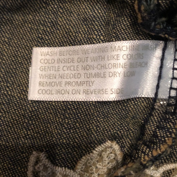 NWT denim dress with white detailing - size 3T - Picture 4 of 4